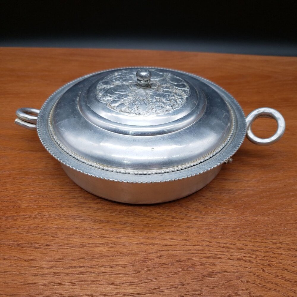 Vintage Cromwell Hand Wrought Aluminum Covered Casserole Dish w Handles